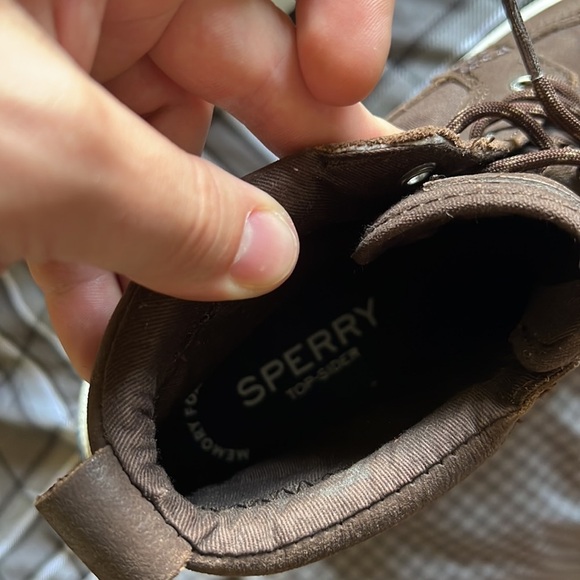 Sperry Halyard High-Top Sneaker in Dark Brown NWOT - Picture 14 of 15